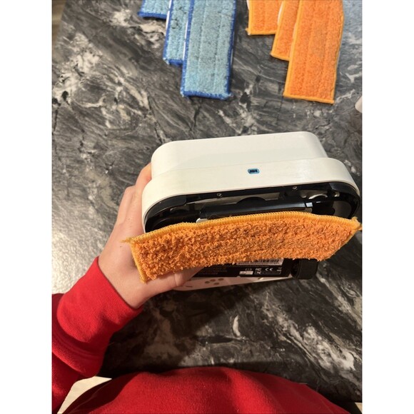 iRobot Braava Jet 240 Robot Mop, Battery, Charger, & Mop Pads - Parts Or Repair - Picture 6 of 7